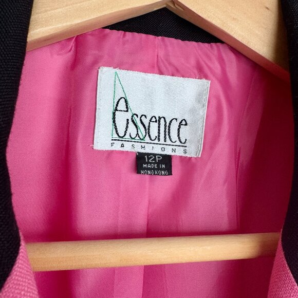 Vintage 90s Pink Blazer - Picture 3 of 11